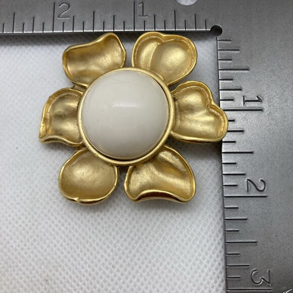 Vintage Lot of 3 Gold Tone Pin Brooch Floral Mod M Jent Gold & White Flower - Picture 13 of 16